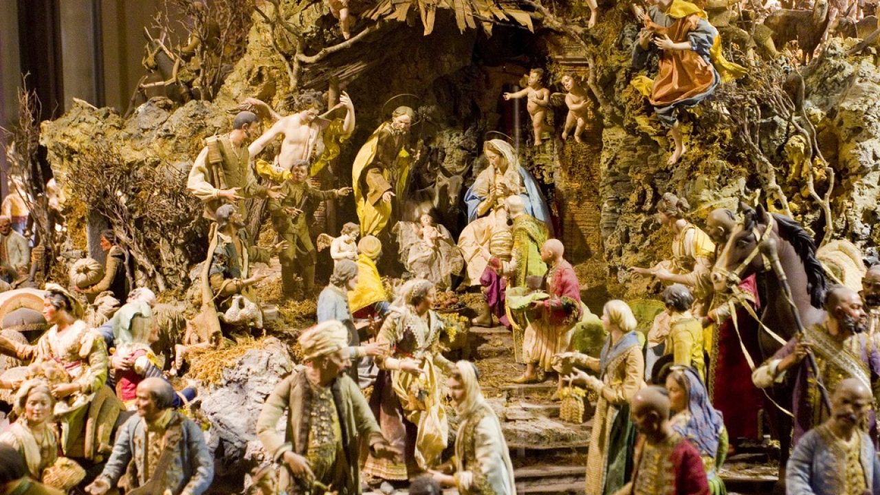 Reggia di Caserta, torna al suo splendore il Presepe Reale grazie a Thun