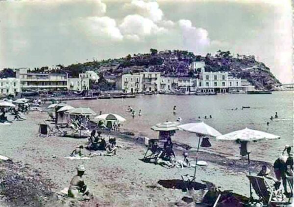 Spiaggia del borgo di Casevecchie