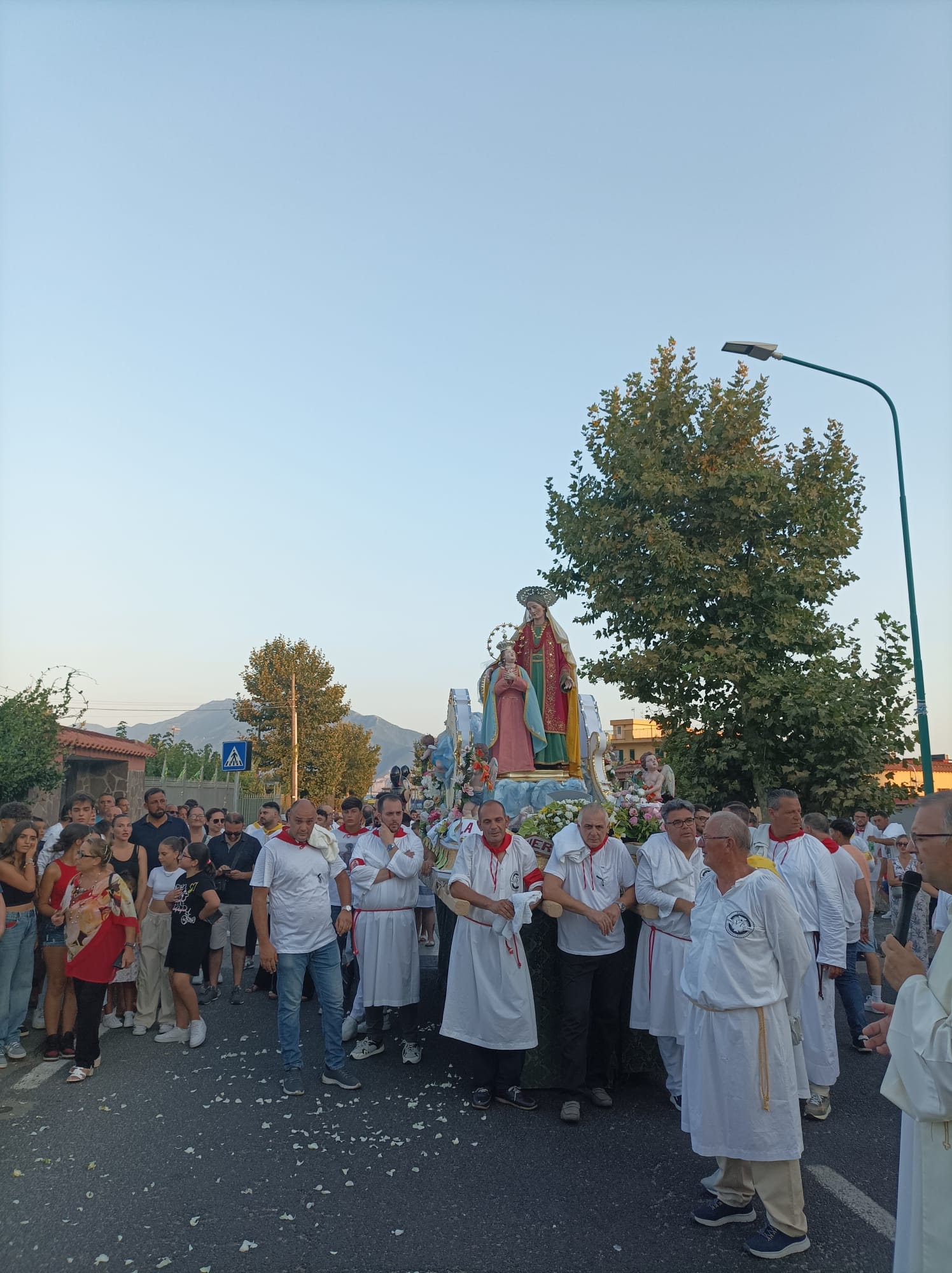 Sant'Anna, scatti dalla processione (2)