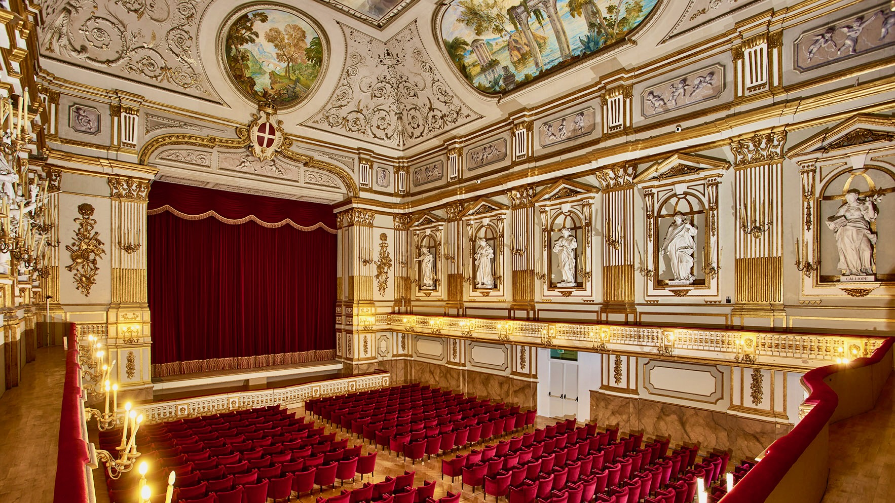 Il Teatro di Corte del Palazzo Reale di Napoli